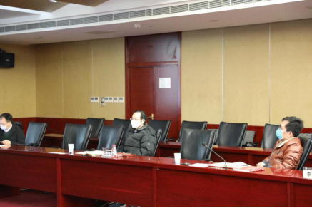 王恩哥理事长组织召开实验室二期工程规划讨论会377.png